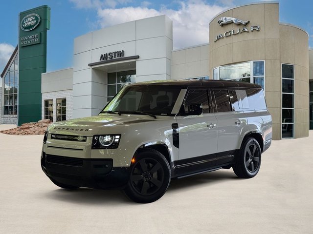 2026 Land Rover Defender 130 X-Dynamic SE