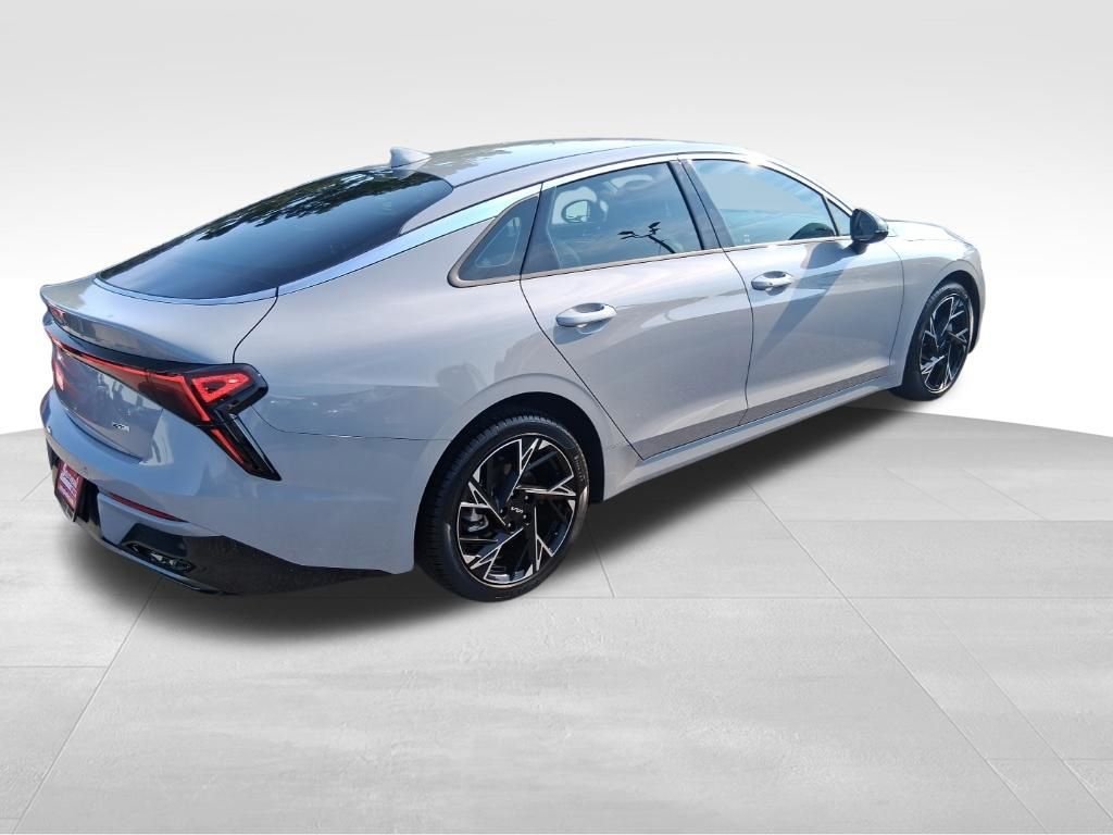 Certified Used 2025 Gray Kia GT-Line image 4