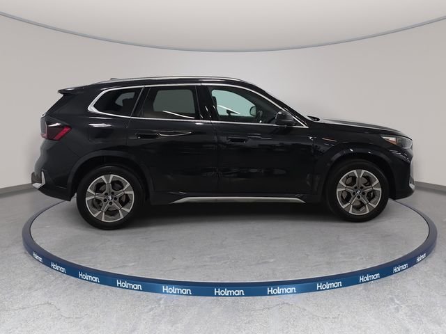 Certified Used 2025 Black Sapphire Metallic BMW xDrive28i image 4
