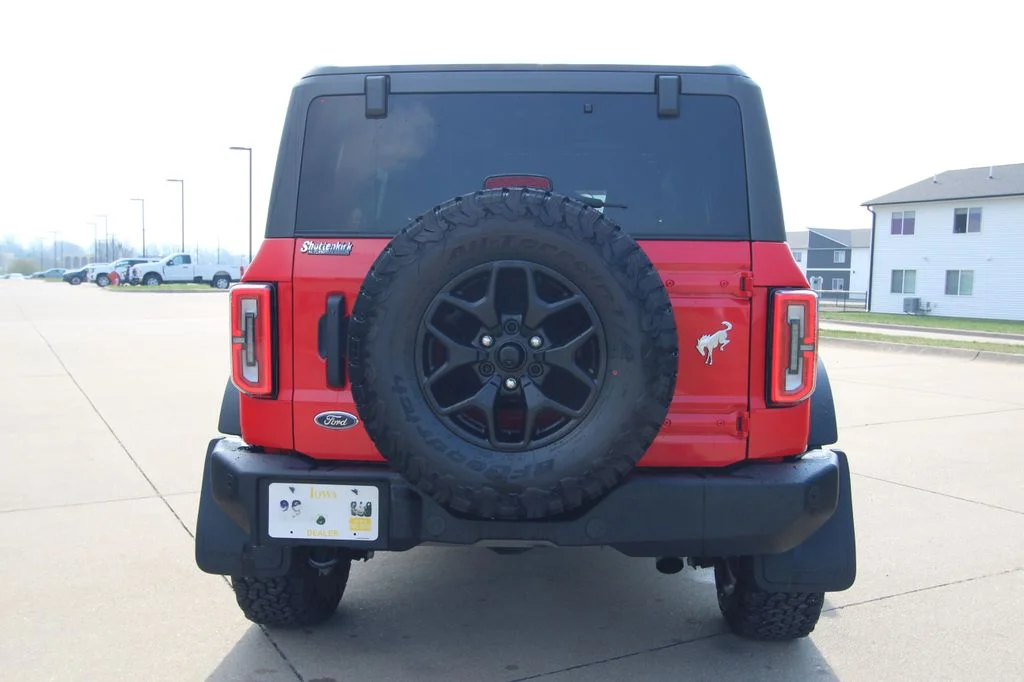 Used 2023 Red Ford Big Bend image 15
