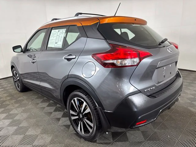 Used 2019 Gray Nissan SV image 6