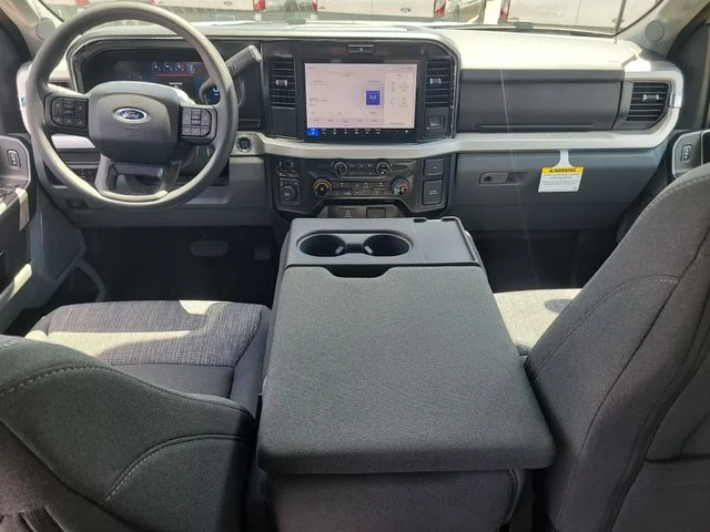 New 2026 Oxford White Ford XLT image 15
