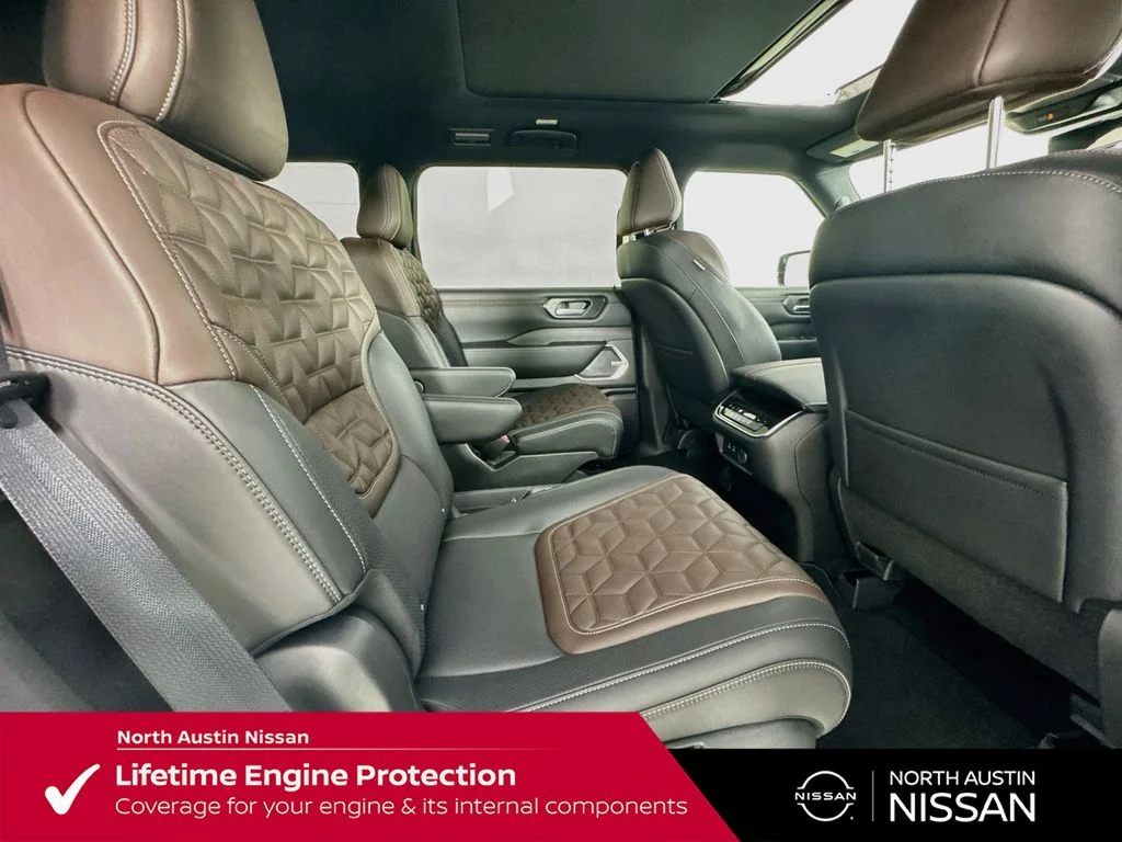 New 2026 White Nissan Platinum Reserve image 37