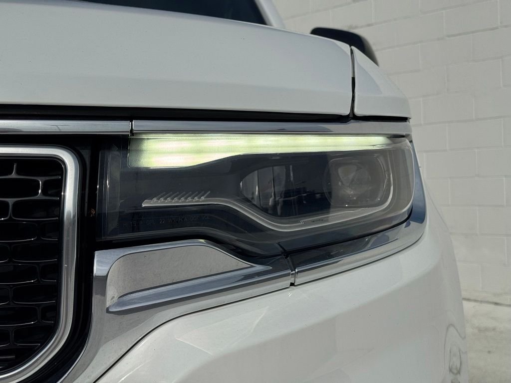 Used 2024 White Jeep Series III image 11