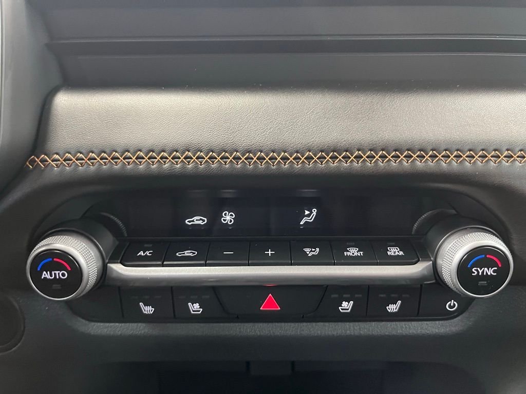 2026 Mazda CX-50 Premium - Photo 16