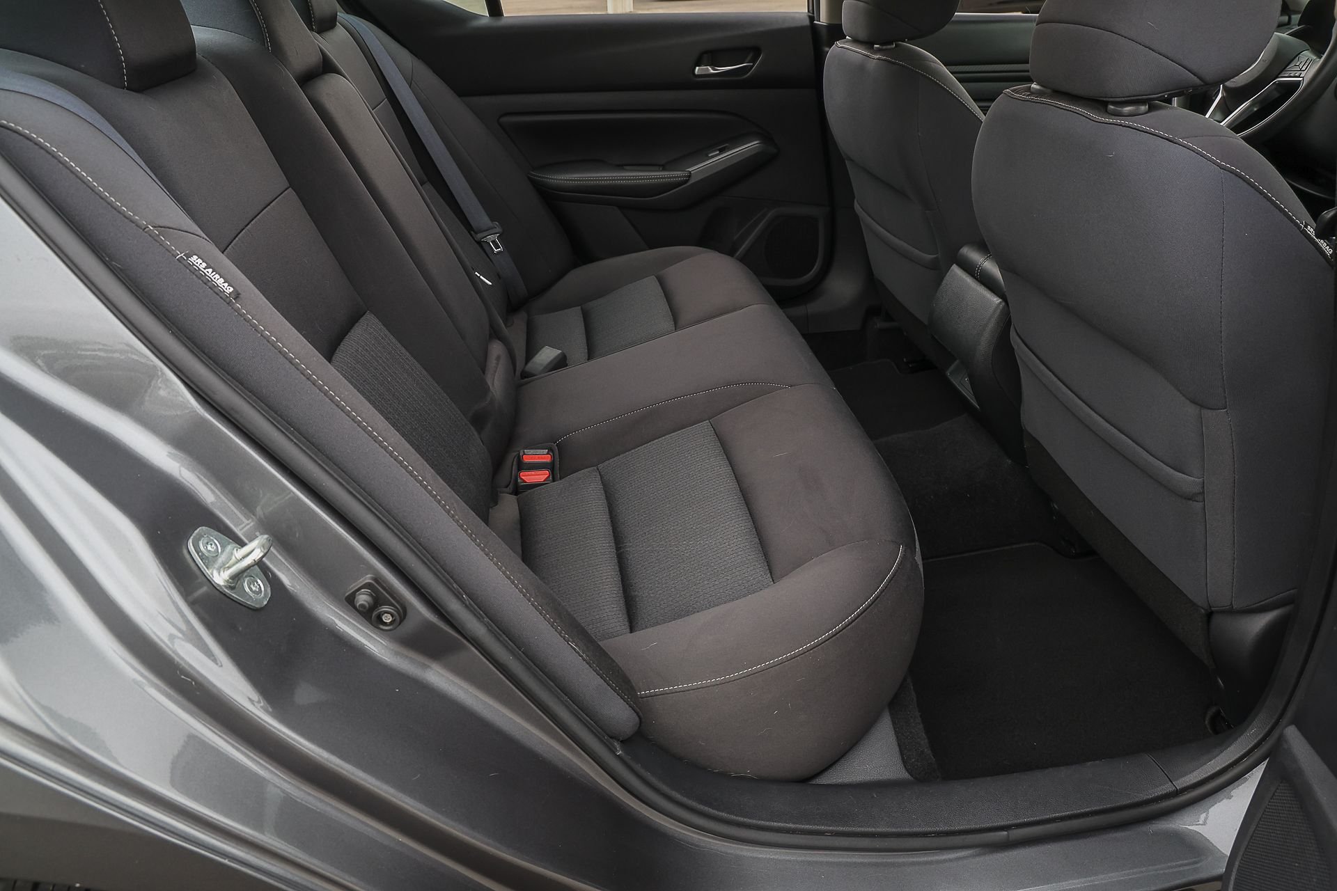 Used 2020 Gray Nissan 2.5 S image 28