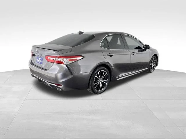 Used 2020 Gray Toyota SE image 5