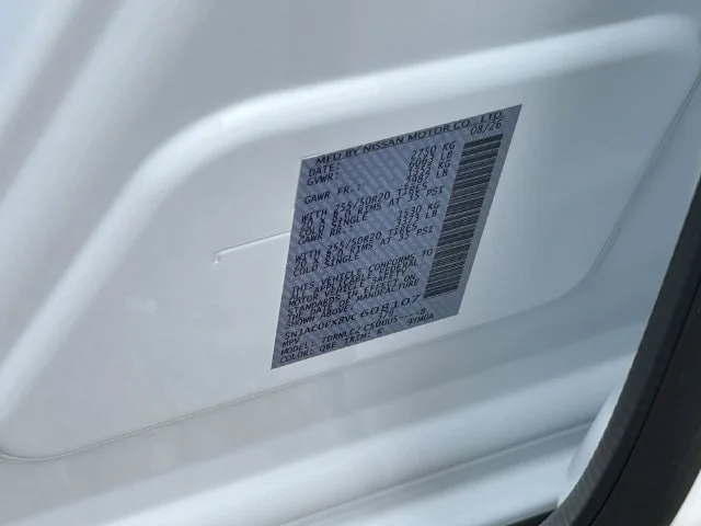 New 2027 RADIANT WHITE INFINITI Sport AWD image 32