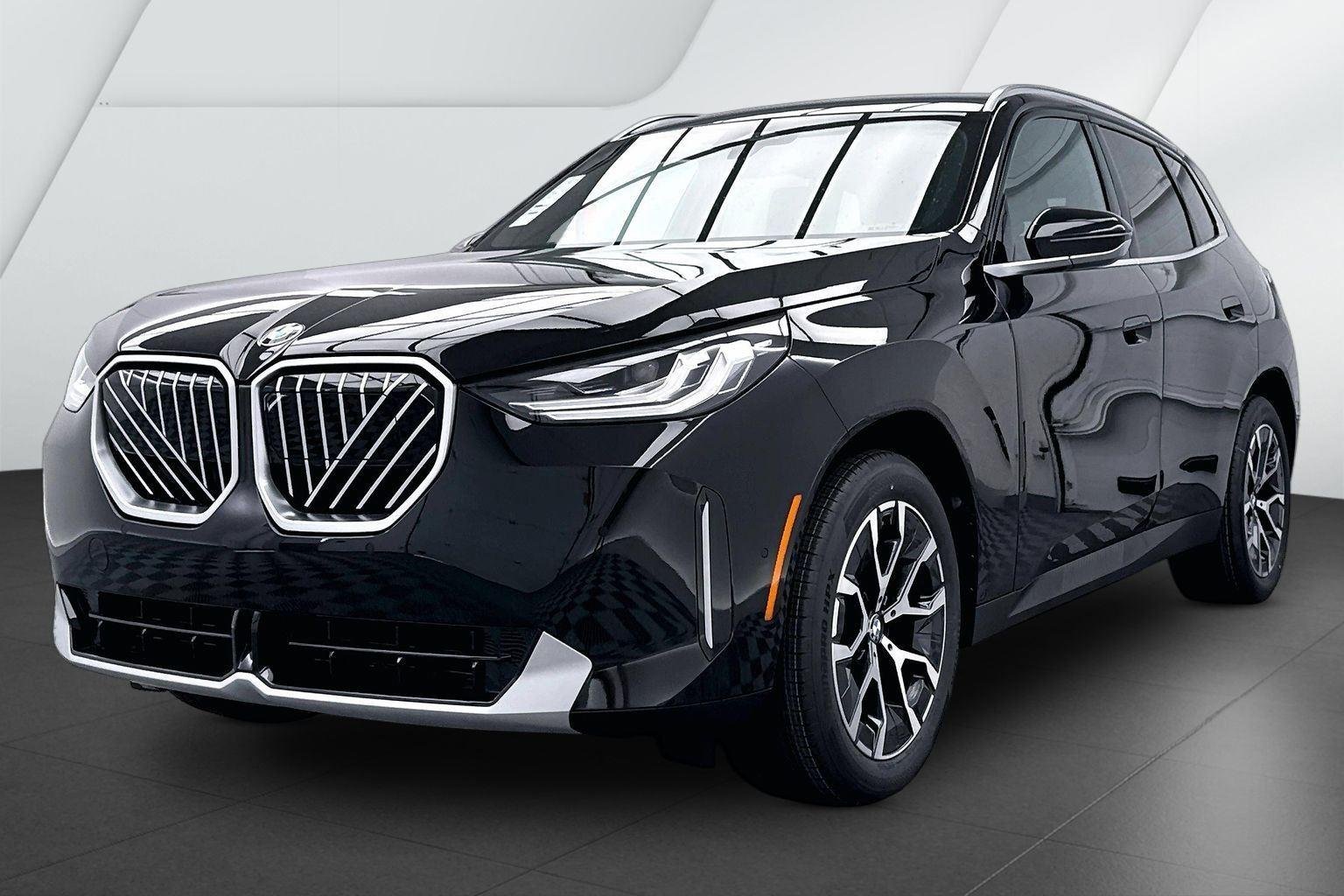 New 2026 Black Sapphire Metallic BMW 30 xDrive image 3