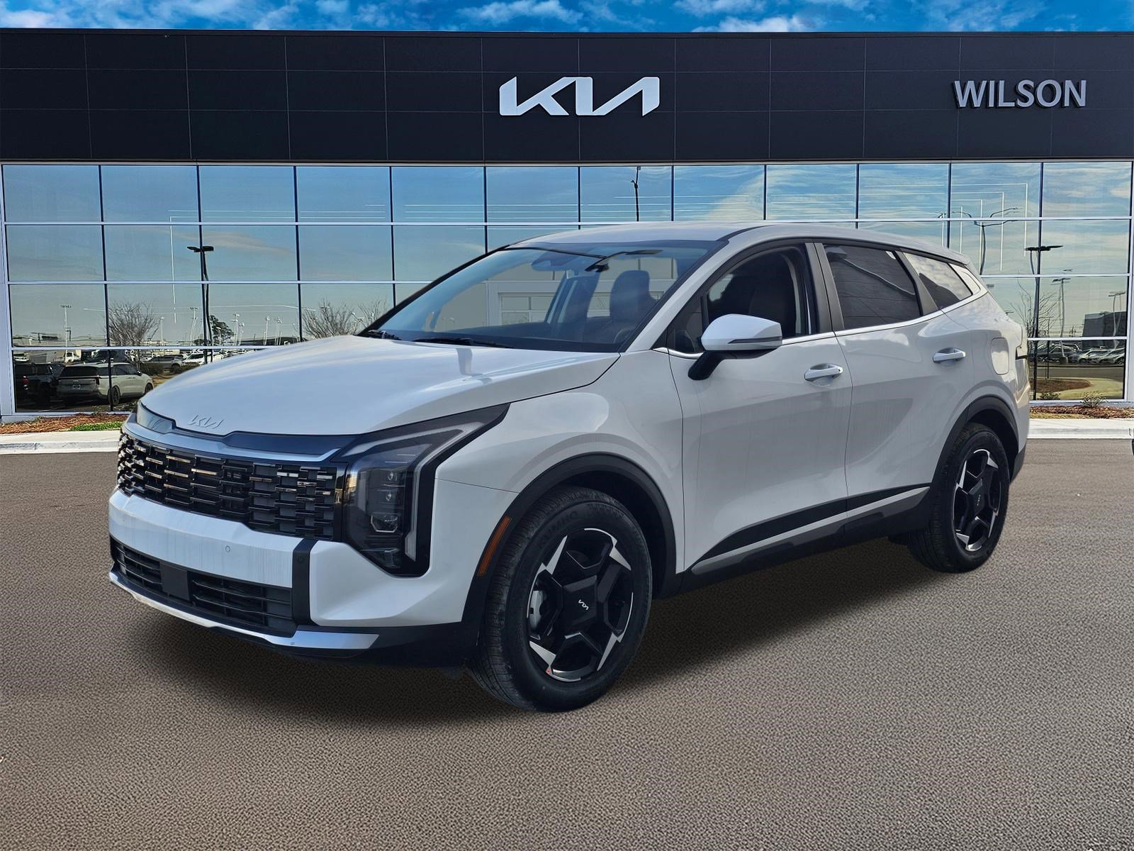New 2026 Glacial White Pearl Kia EX image 4