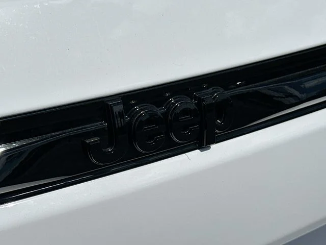 New 2026 Bright White Clearcoat Jeep Limited image 20