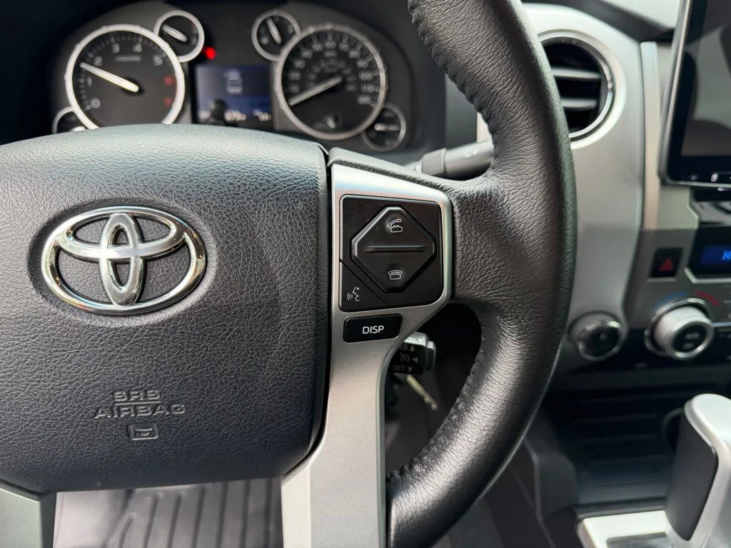 Used 2015 Radiant Red Toyota Limited image 18