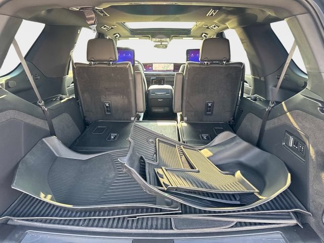 2026 Cadillac Escalade Sport - Photo 5
