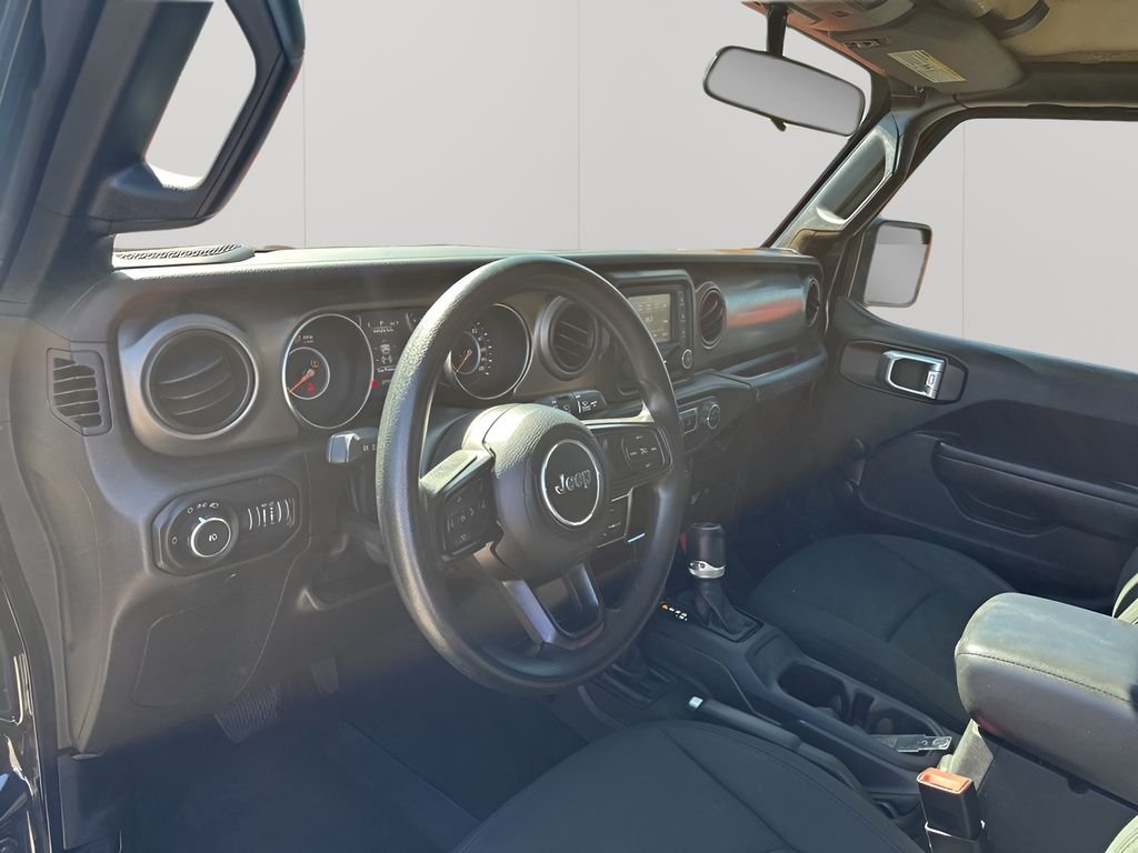 Used 2021 Black Jeep Unlimited Sport image 28