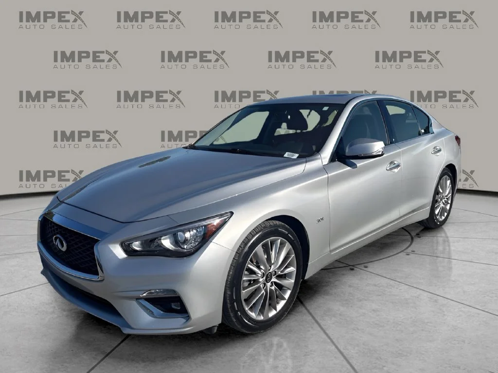 Used 2020 Silver INFINITI 3.0t LUXE image 1