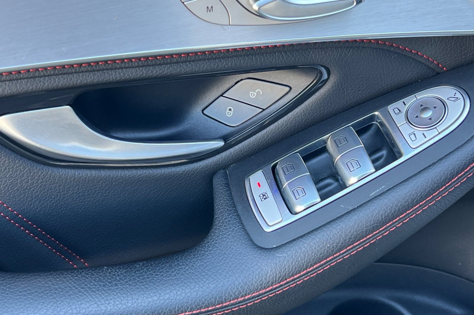 Used 2020 designo Diamond White Metallic Mercedes-Benz 43 AMG® image 15
