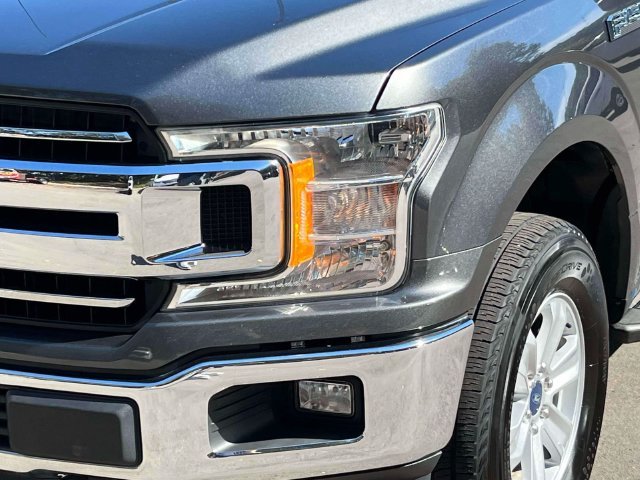 Certified Used 2018 Gray Ford XLT image 9