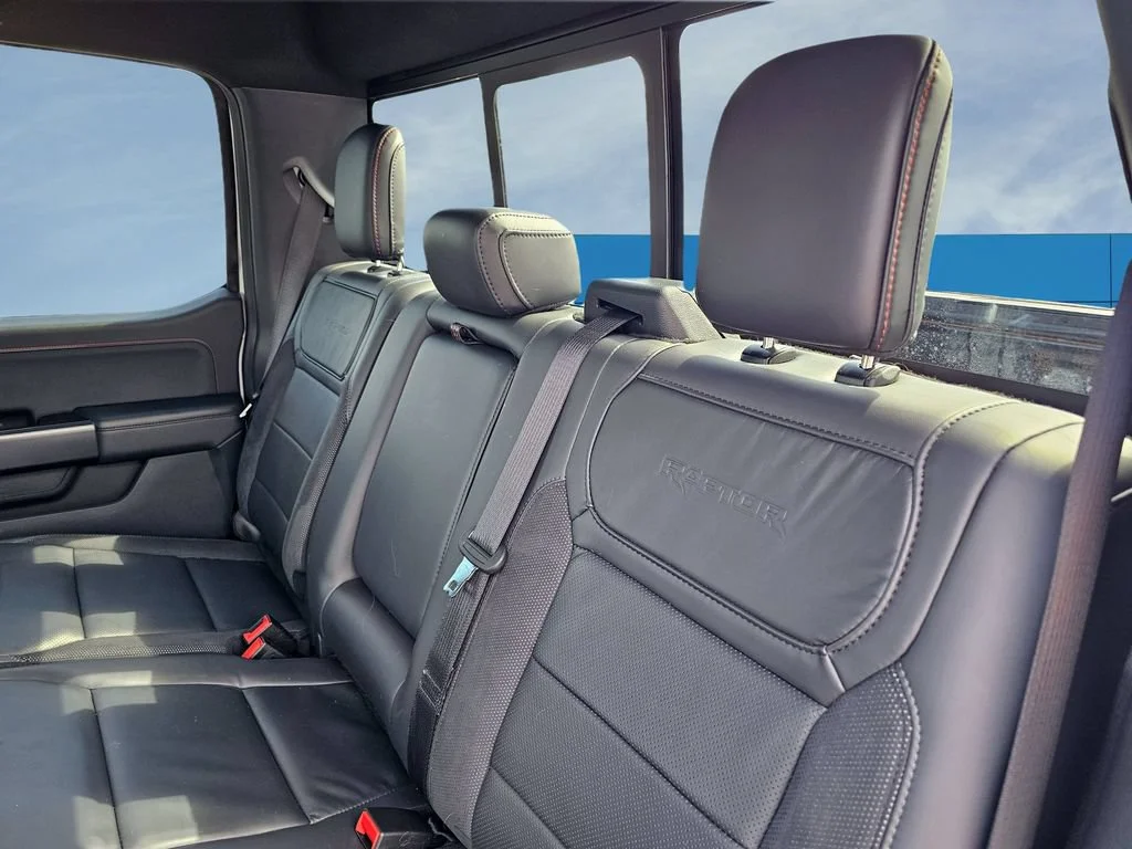 Used 2025 Oxford White Ford Raptor image 34