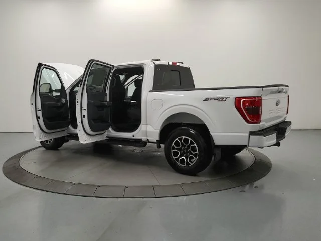 2023 Ford F-150 XLT - Photo 14