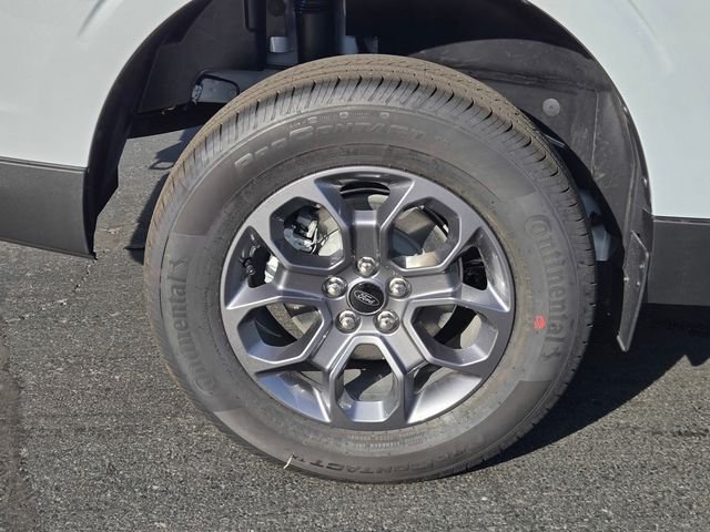 New 2026 Space White Metallic Ford XLT image 34