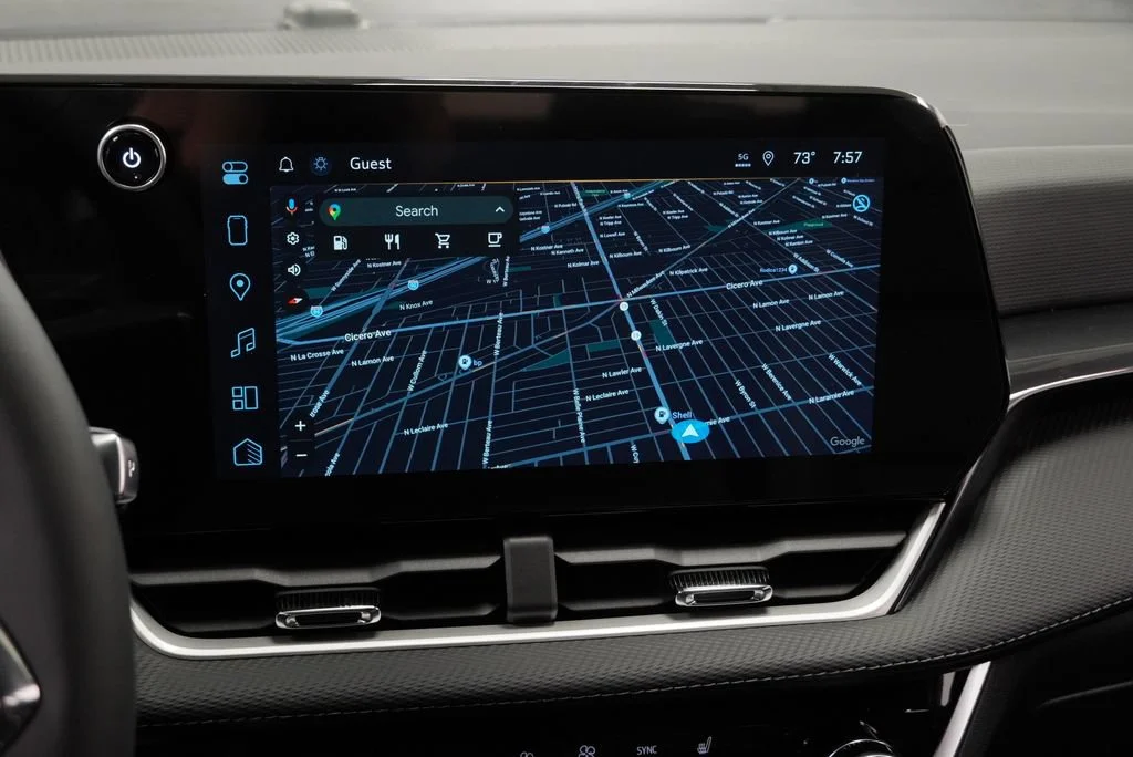 New 2027 Mosaic Black Metallic Chevrolet LT image 16