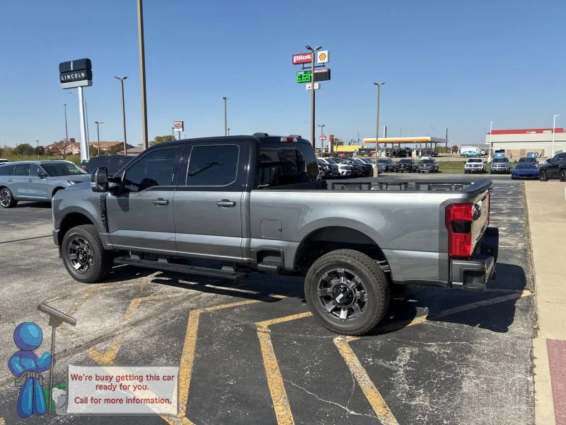 Used 2024 Gray Metallic Ford Lariat image 3