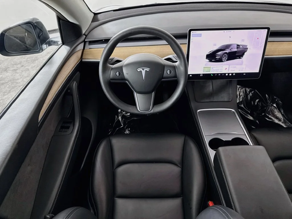 Used 2025 Black Tesla Long Range image 23