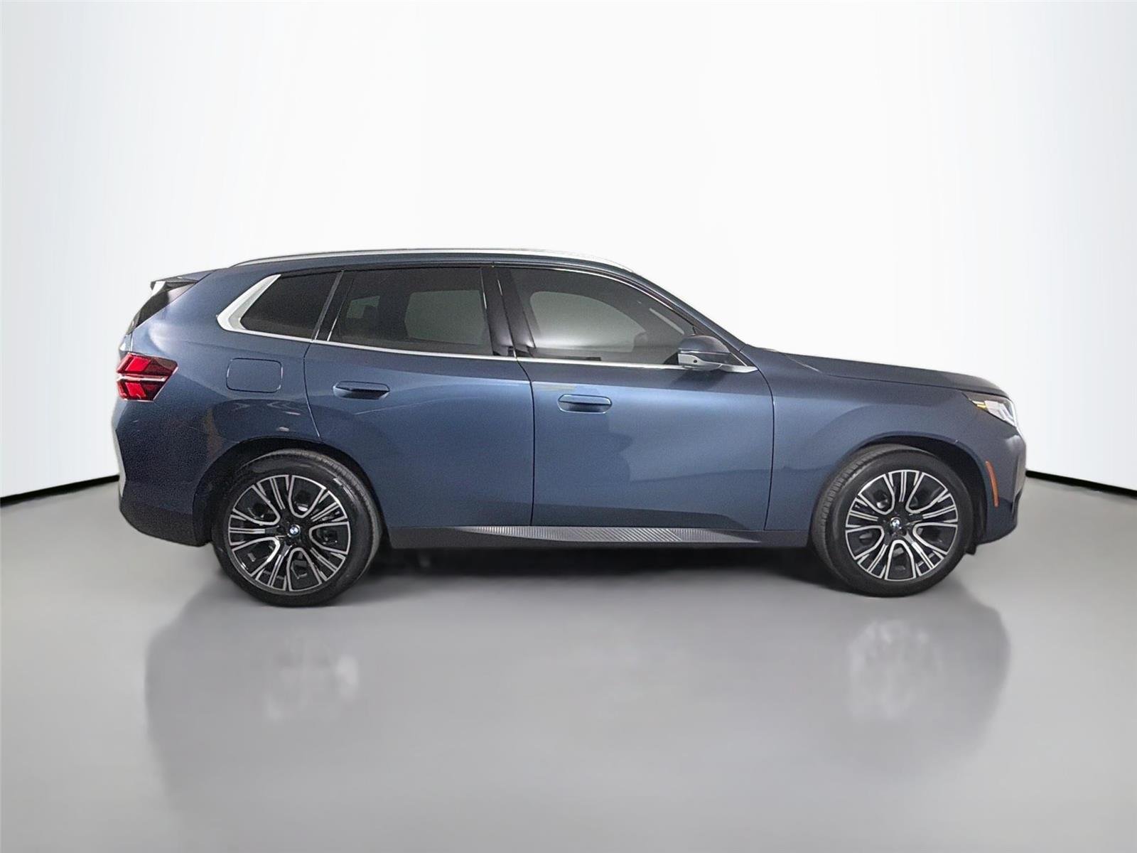 New 2026 Arctic Race Blue Metallic BMW 30 xDrive image 4