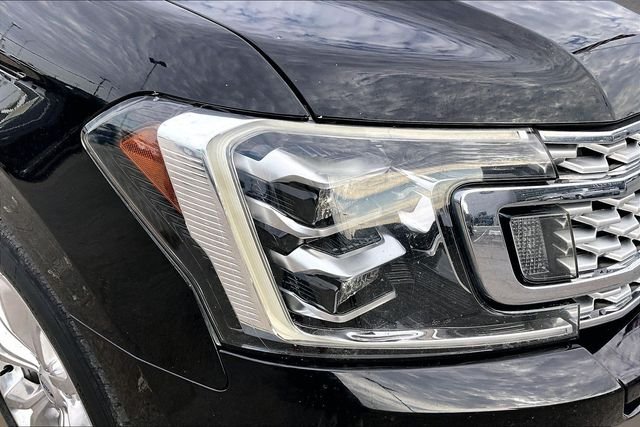 Used 2019 Black Ford Platinum image 28