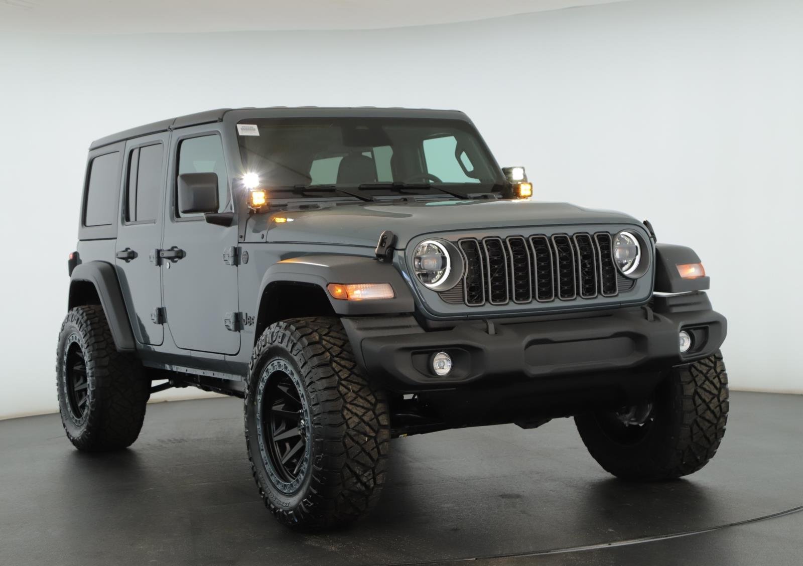 New 2026 Anvil Clear-Coat Exterior Paint Jeep Sport 4x4 BIG POWER image 1