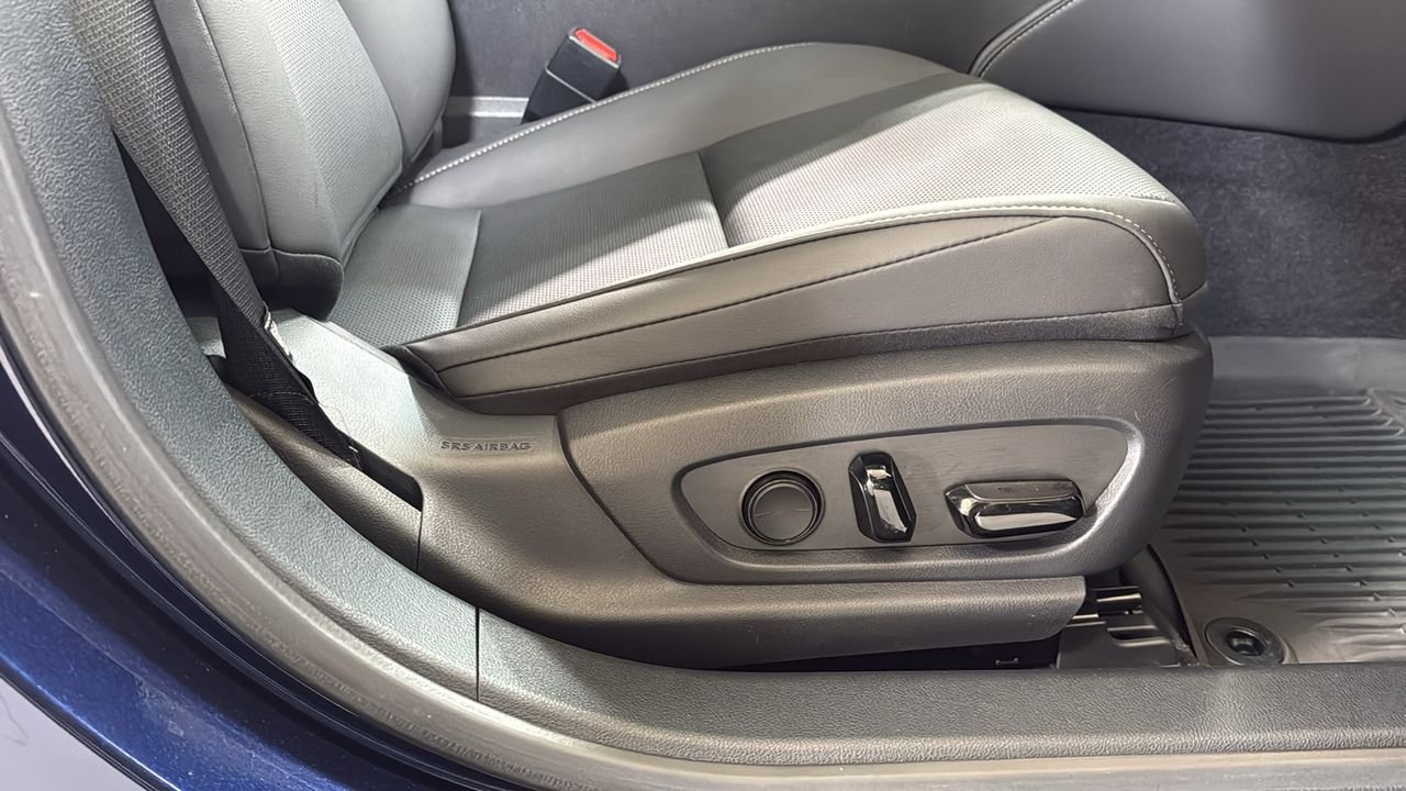 2022 Lexus ES 350 - Photo 20