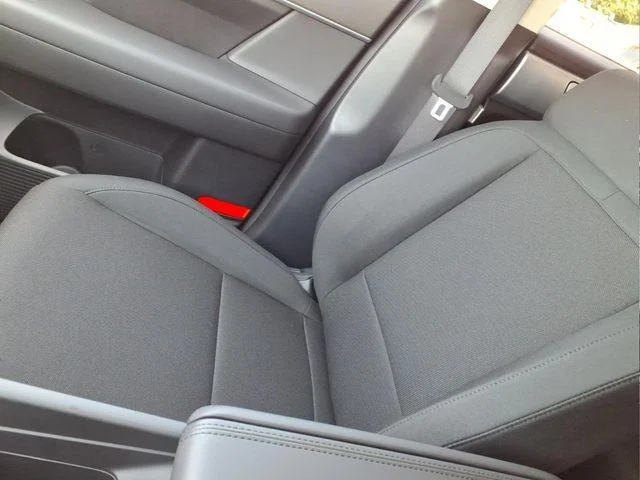 New 2026 Gray Hyundai SE image 26