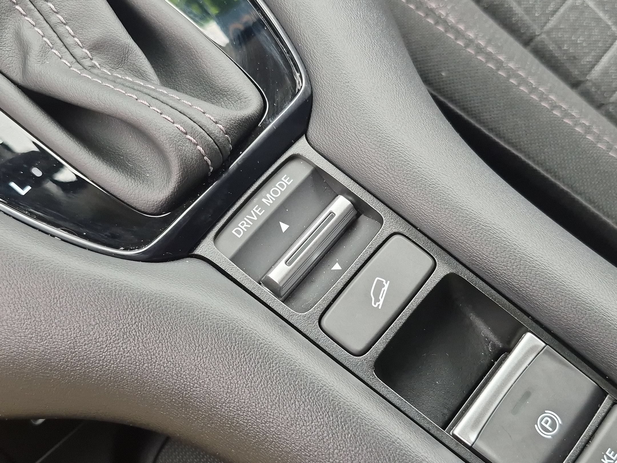 Used 2026 Gray Honda LX image 24