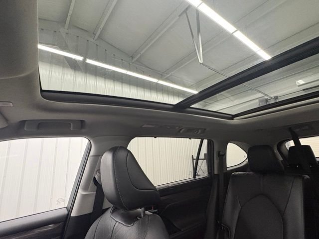 2023 Toyota Highlander Platinum - Photo 47
