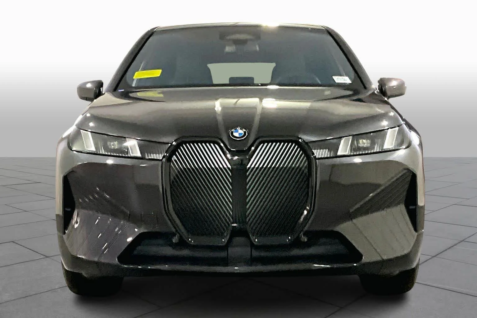 New 2026 Dark Graphite Metallic BMW xDrive45 image 2