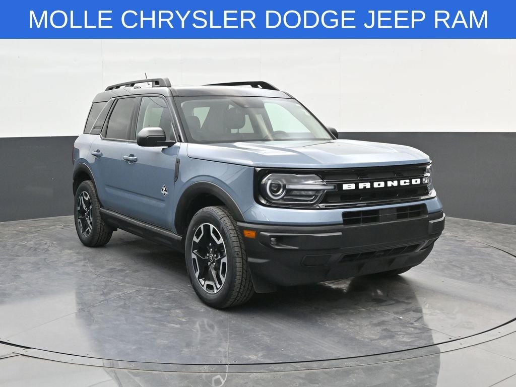 Used 2024 Gray Ford Outer Banks image 1