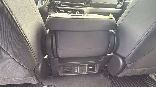 2026 GMC Sierra 1500 SLE - Photo 25