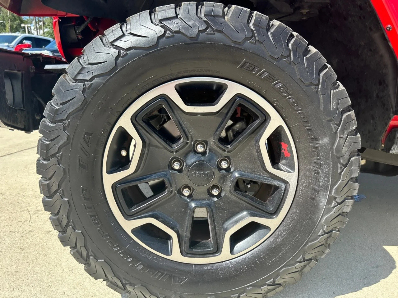 Used 2016 Red Jeep Rubicon Hard Rock image 10