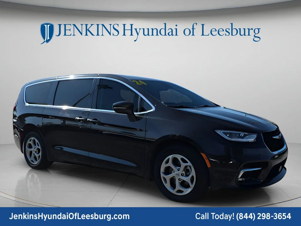Used 2024 Black Chrysler Limited image 1