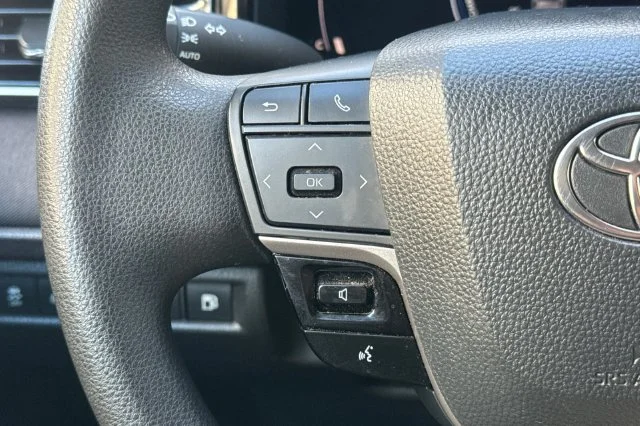 Certified Used 2026  Toyota LE image 27