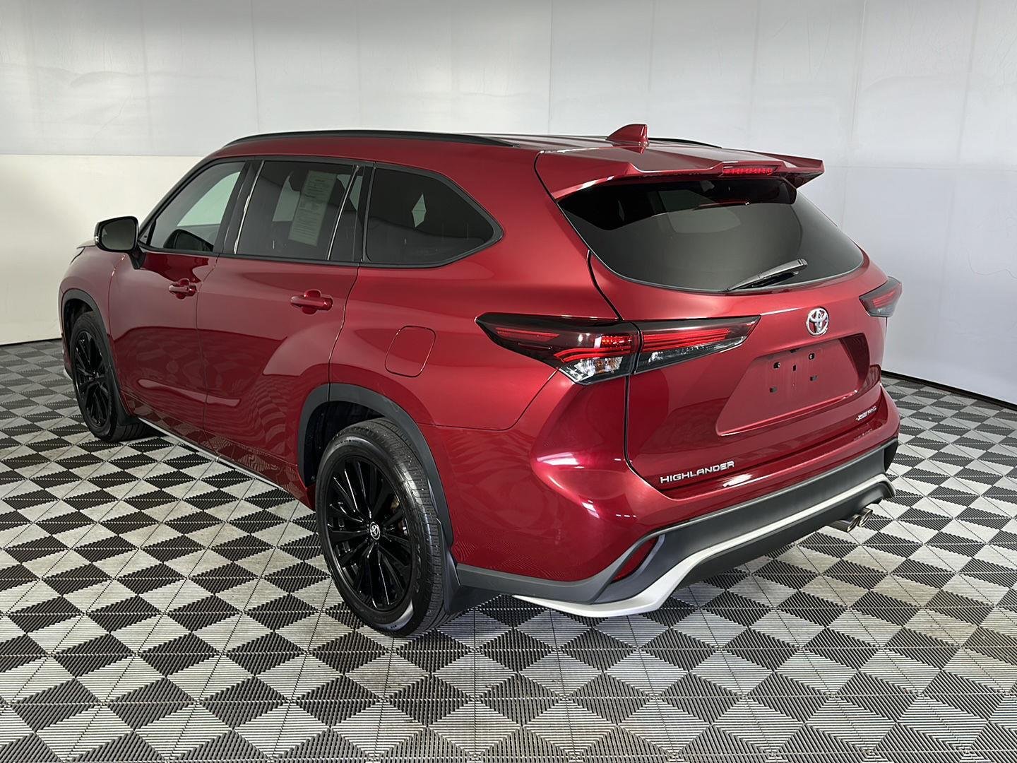 Used 2024 Ruby Flare Pearl Toyota XSE image 9