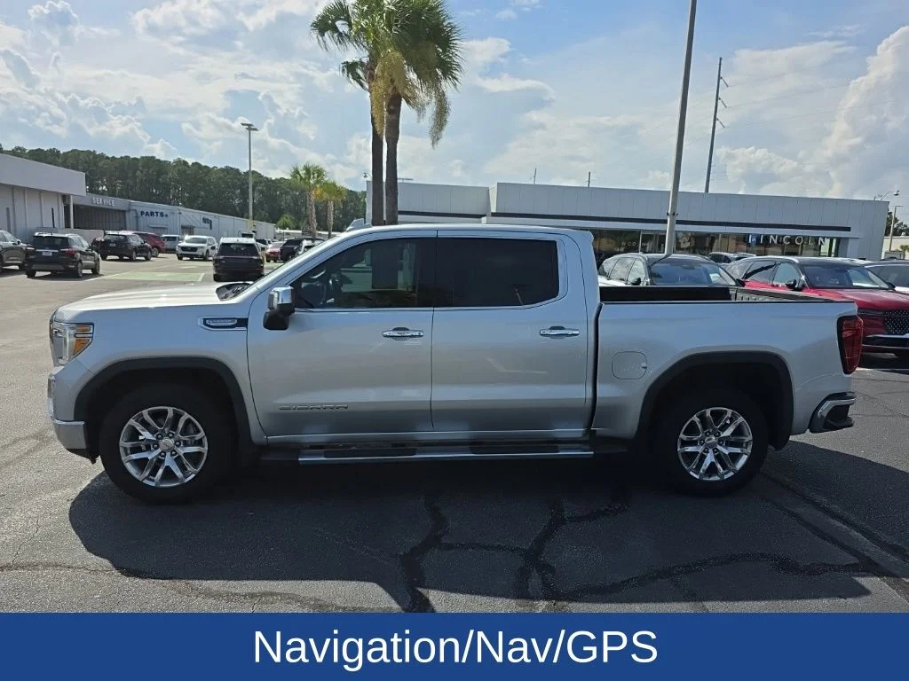 Used 2021 Quicksilver Metallic GMC SLT image 4