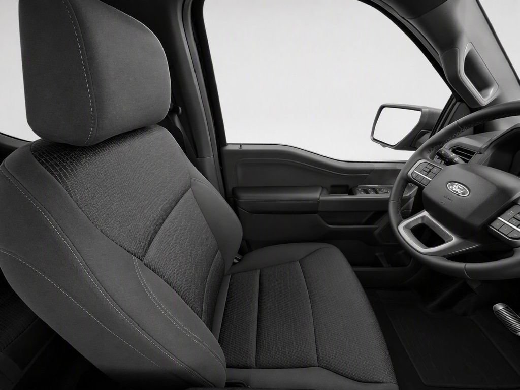 New 2026 Agate Black Metallic Ford XLT image 11
