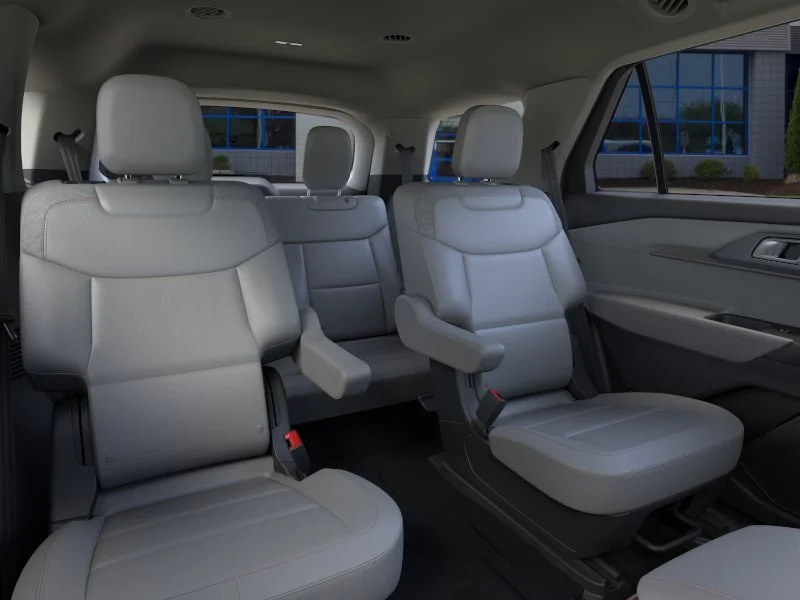 New 2026 Vapor Blue Metallic Ford Active image 75