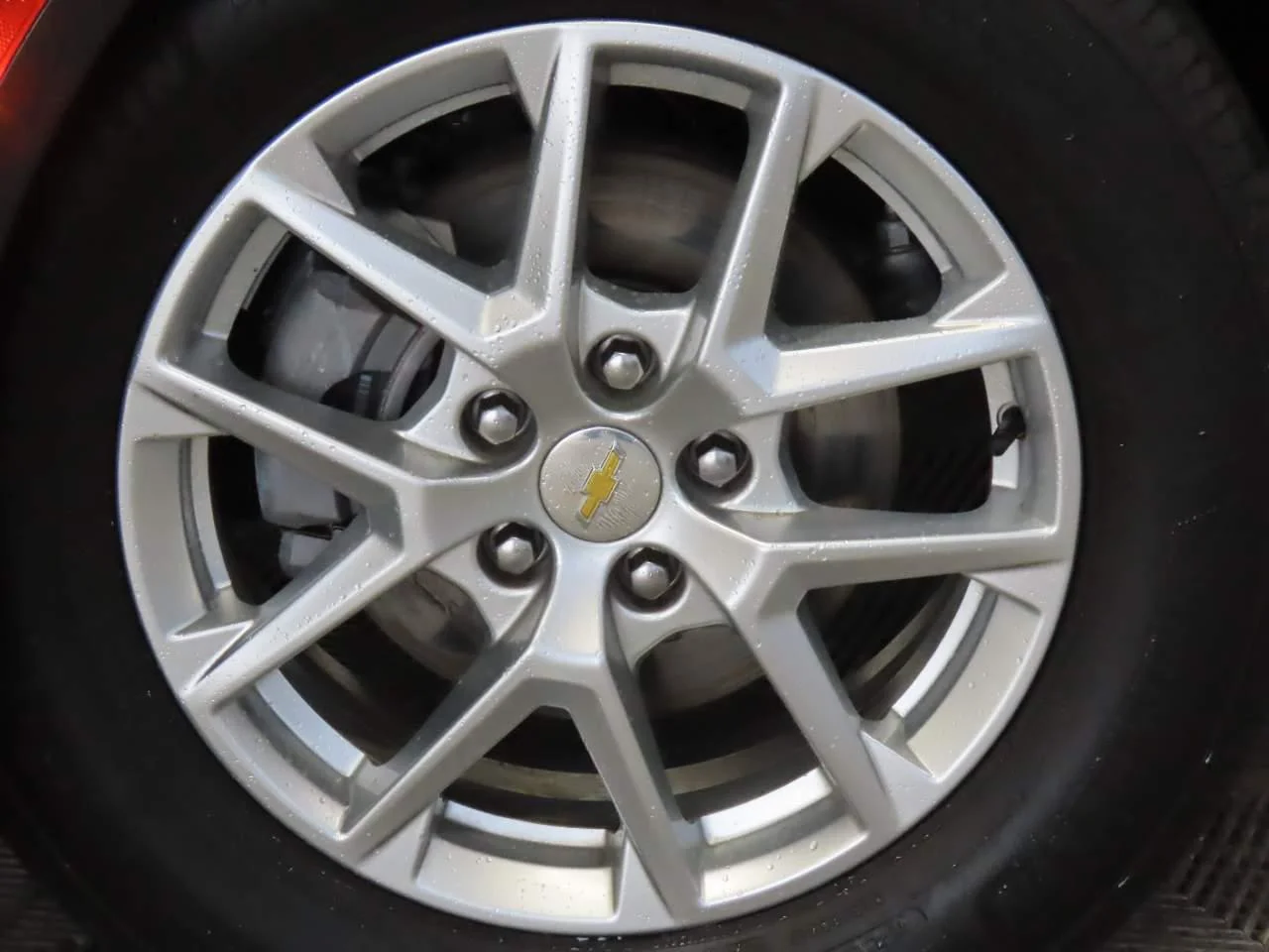 Certified Used 2022 Iron Gray Metallic Chevrolet LT image 7