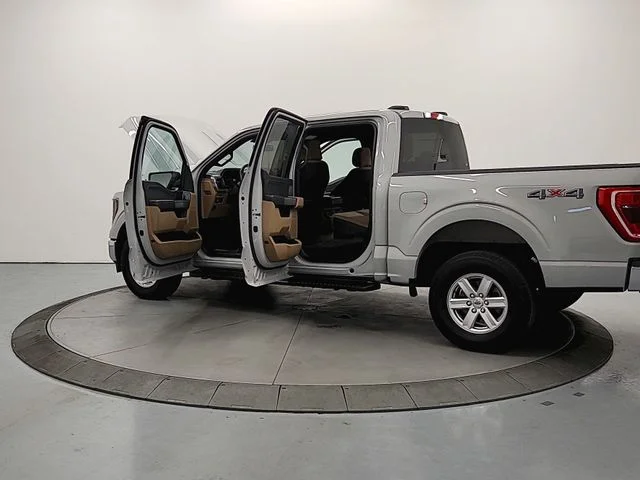 Used 2023 White Ford XLT image 12