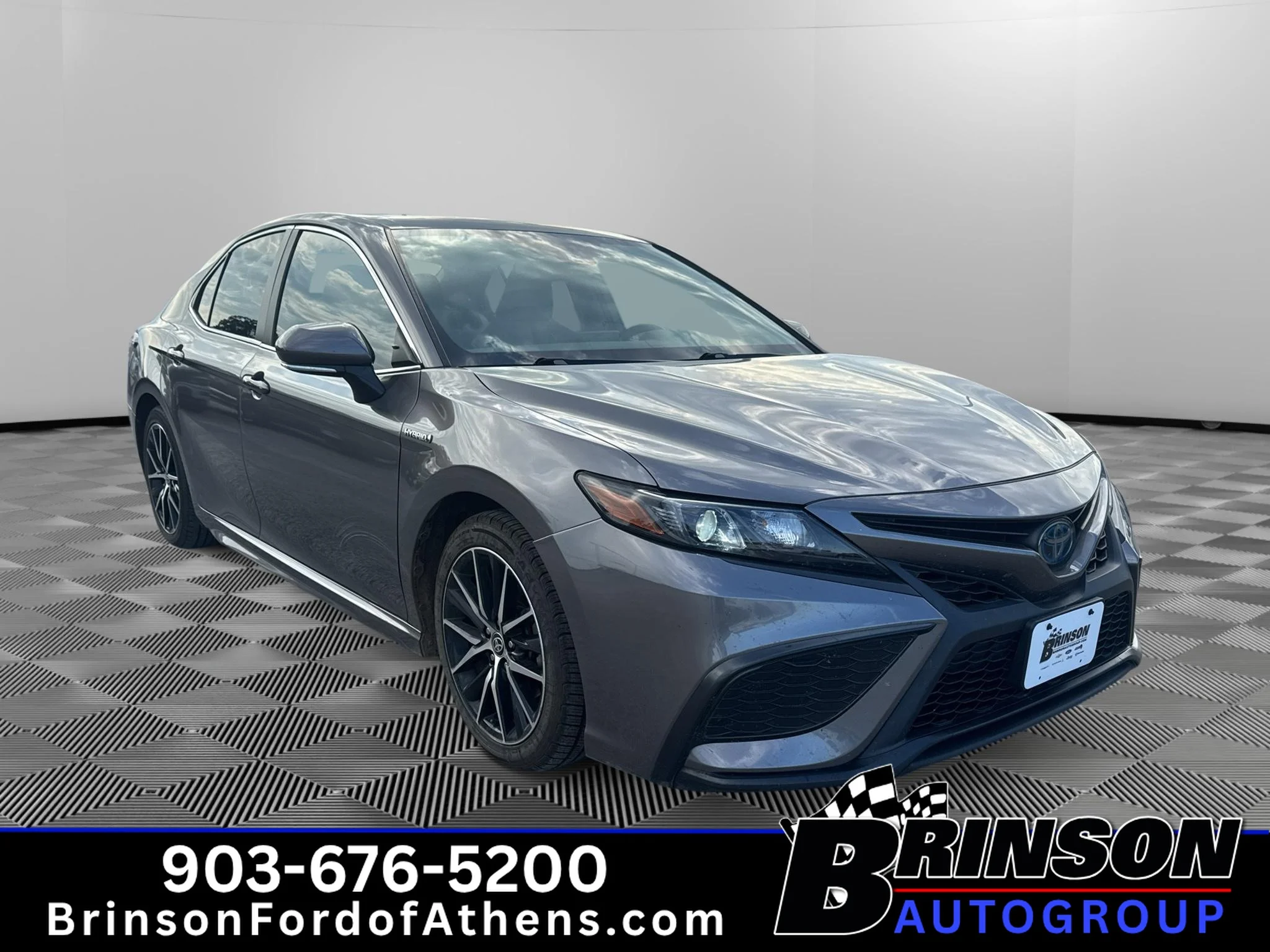 Used 2021 Predawn Gray Mica Toyota Hybrid SE image 3