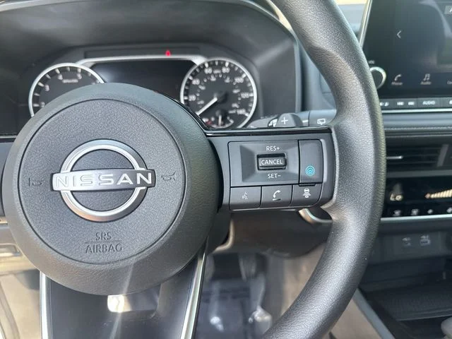 Used 2023 White Nissan SV image 17