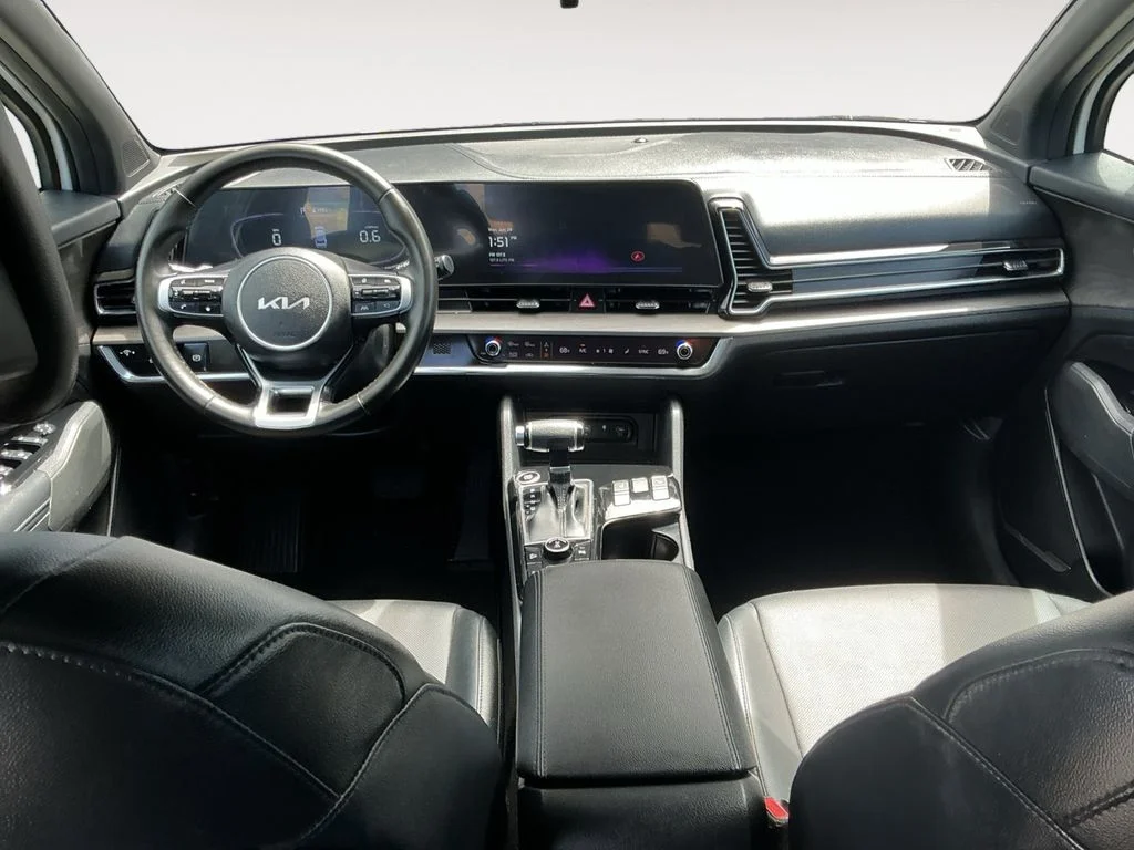 Used 2023 White Kia X-Line image 14