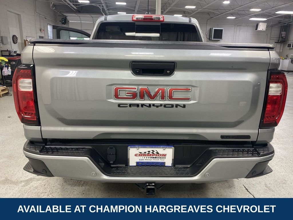 Used 2023 Sterling Metallic GMC Elevation image 40